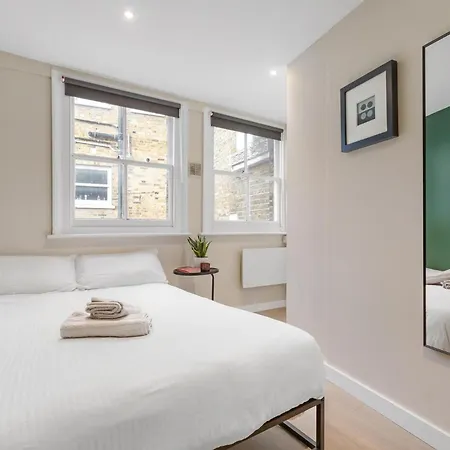 Quaint Homes In Chelsea